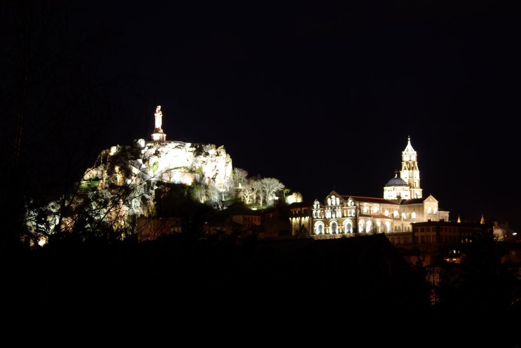 Villa Loriline Le Puy-en-Velay ภายนอก รูปภาพ